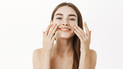 चेहरे को धोएं मुल्तानी मिट्टी से, पिंपल्स और टैनिंग की समस्या होगी दूर